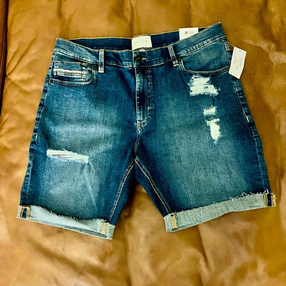 Men’s Sun + Stone distressed jean shorts